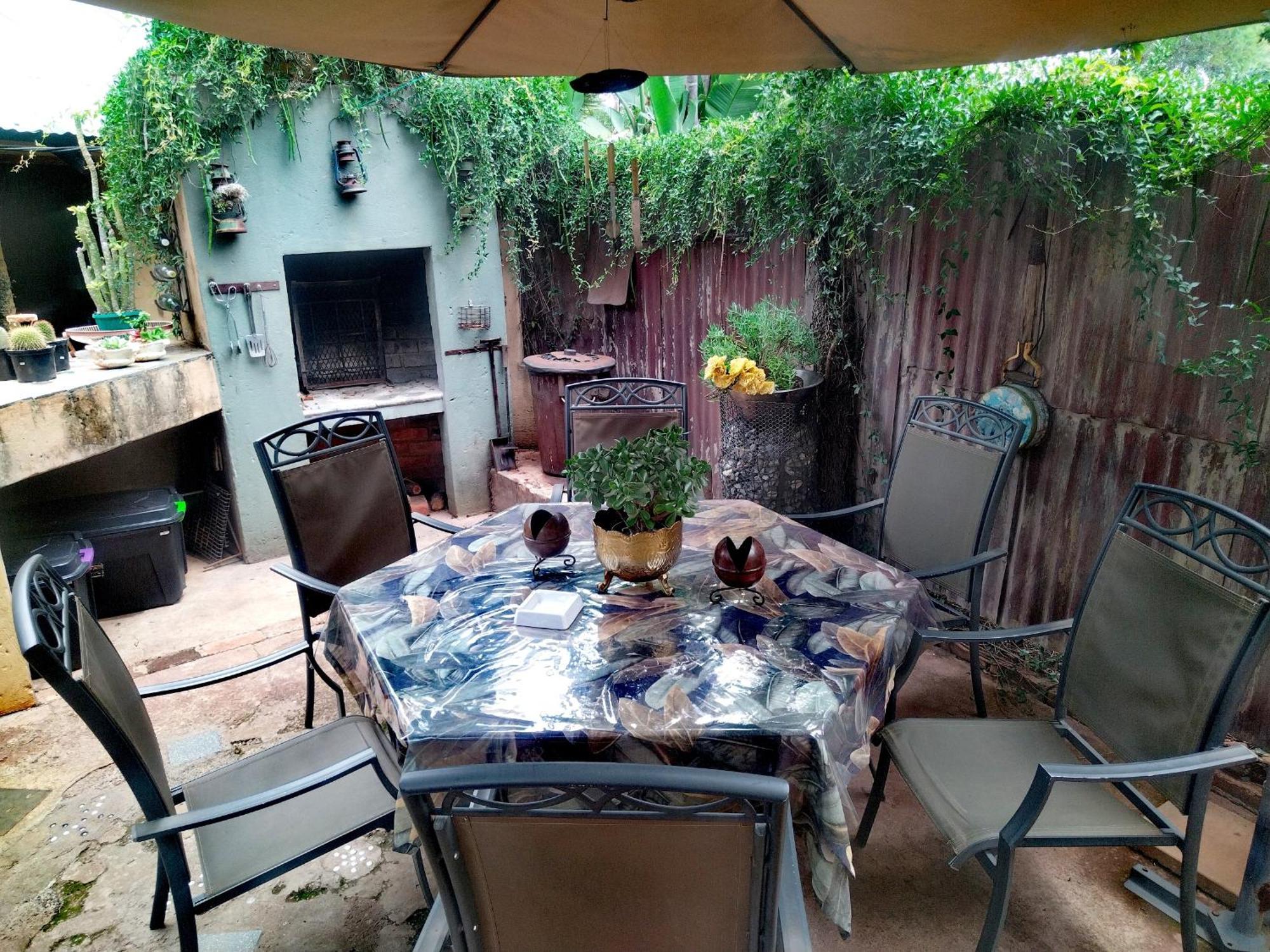 Africas Eden Guesthouse Mookgophong Экстерьер фото