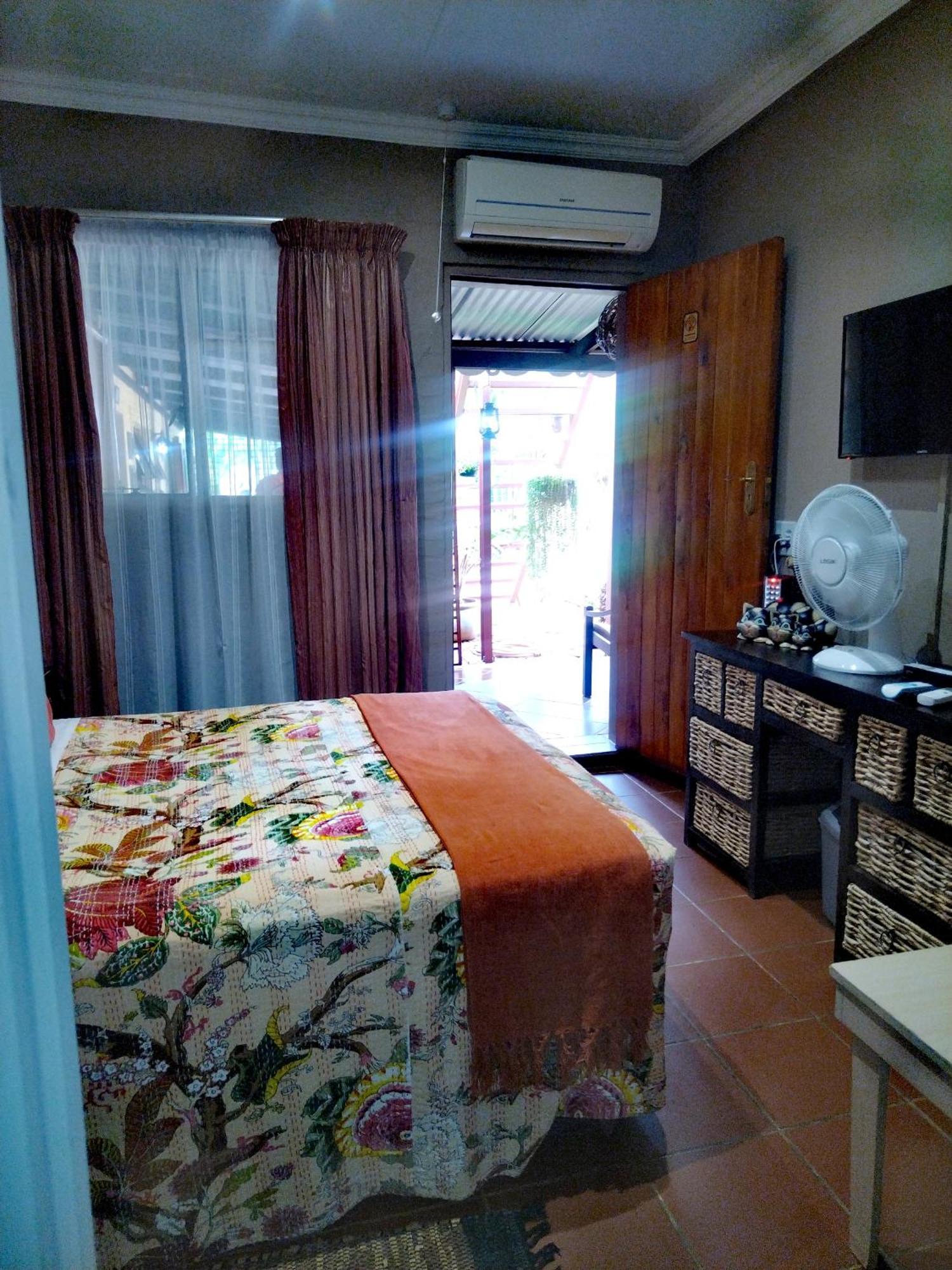 Africas Eden Guesthouse Mookgophong Экстерьер фото