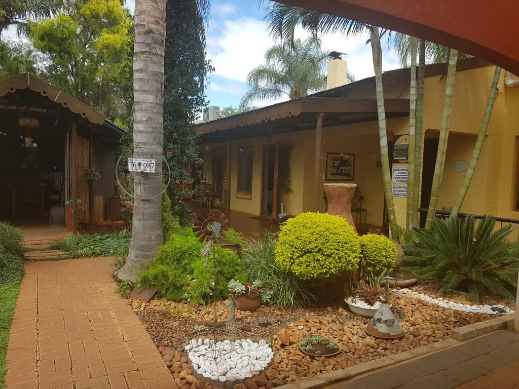 Africas Eden Guesthouse Mookgophong Экстерьер фото