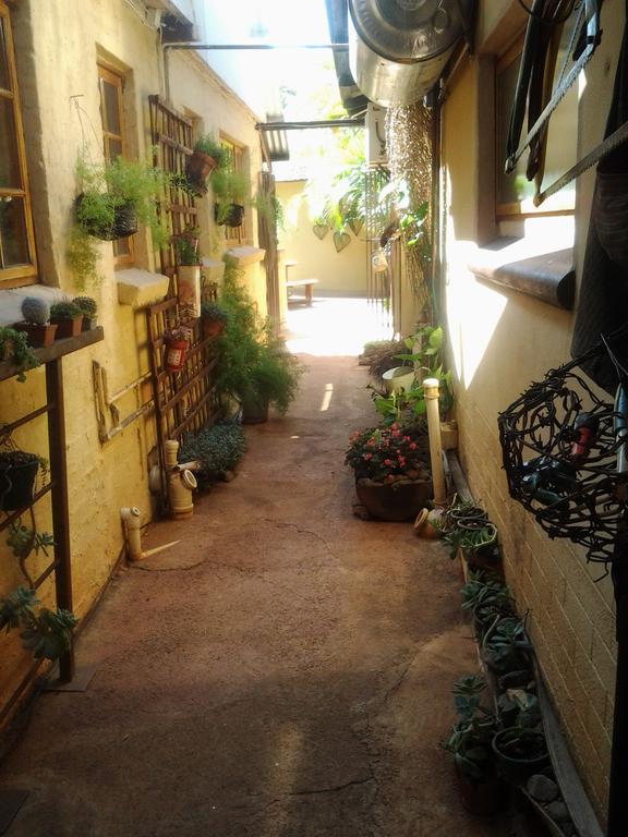 Africas Eden Guesthouse Mookgophong Экстерьер фото