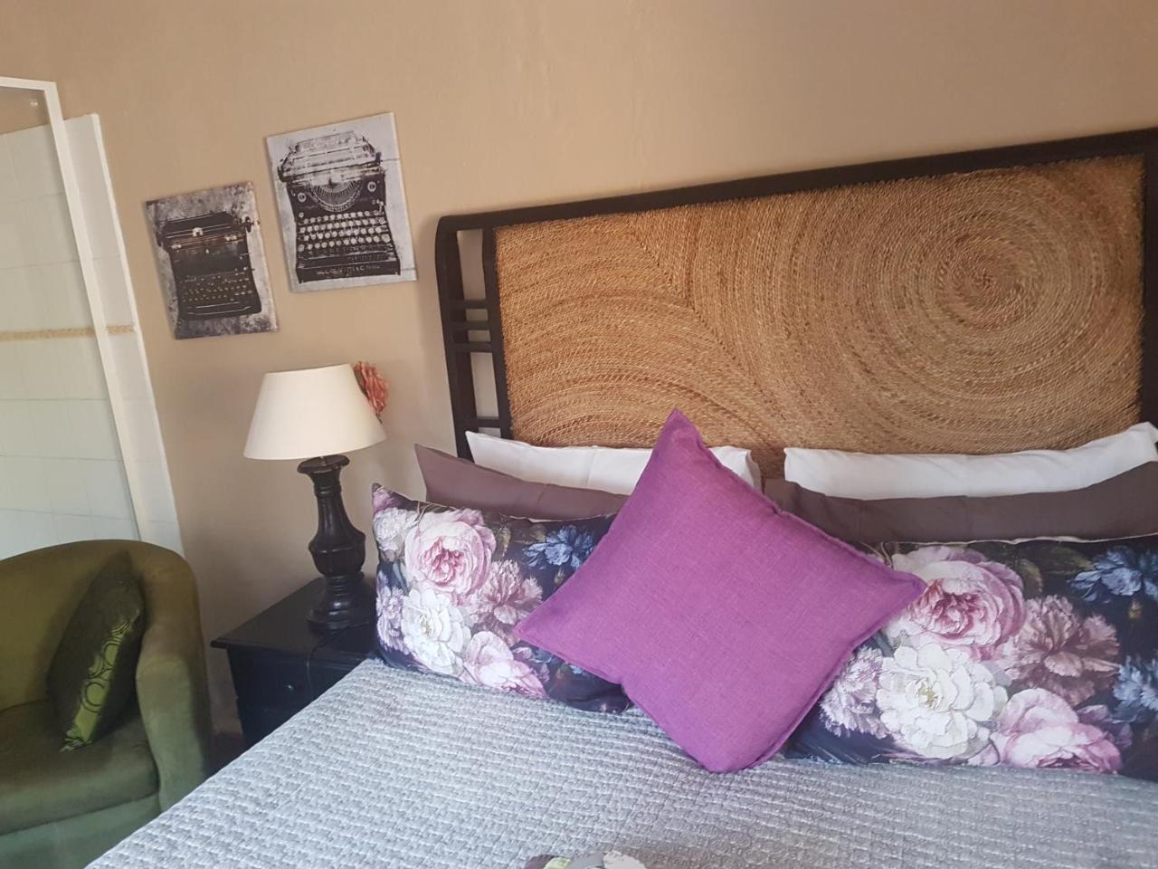 Africas Eden Guesthouse Mookgophong Экстерьер фото